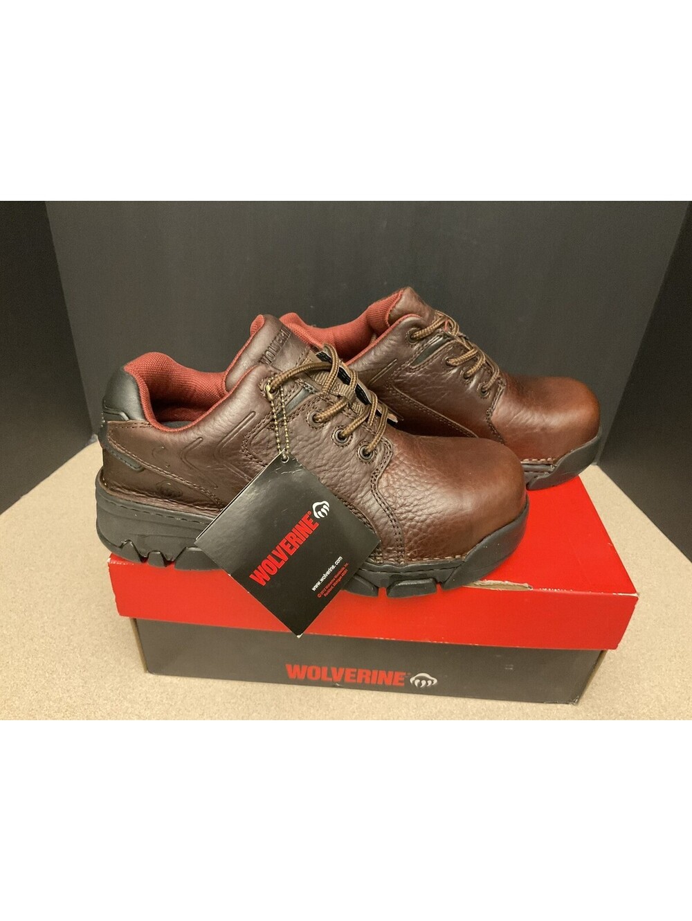 New! Mens Wolverine Falcon Oxford Composite Toe PeakAG Work Shoes. Size 7EW.